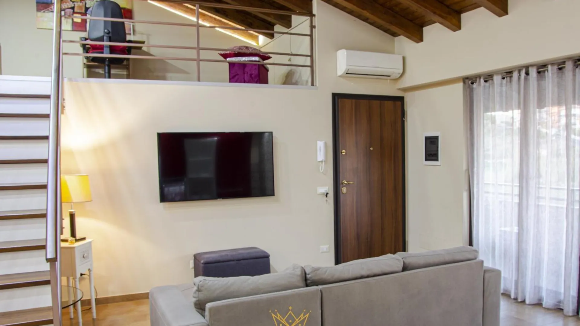 Loft Appartamento Privato Esclusivo Residenziale , Parcheggio Gratuito , Katania Apartament